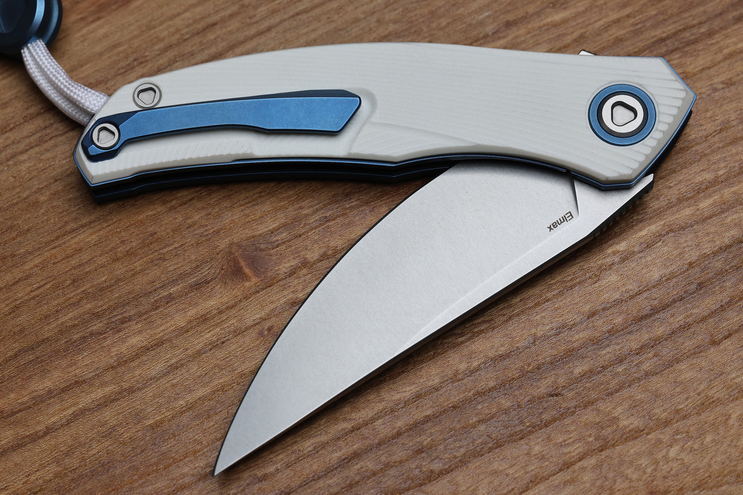 SHIROGOROV URSUS Q95 NY26 - WHITE MICARTA HANDLE - ELMAX BLADE - MRBS