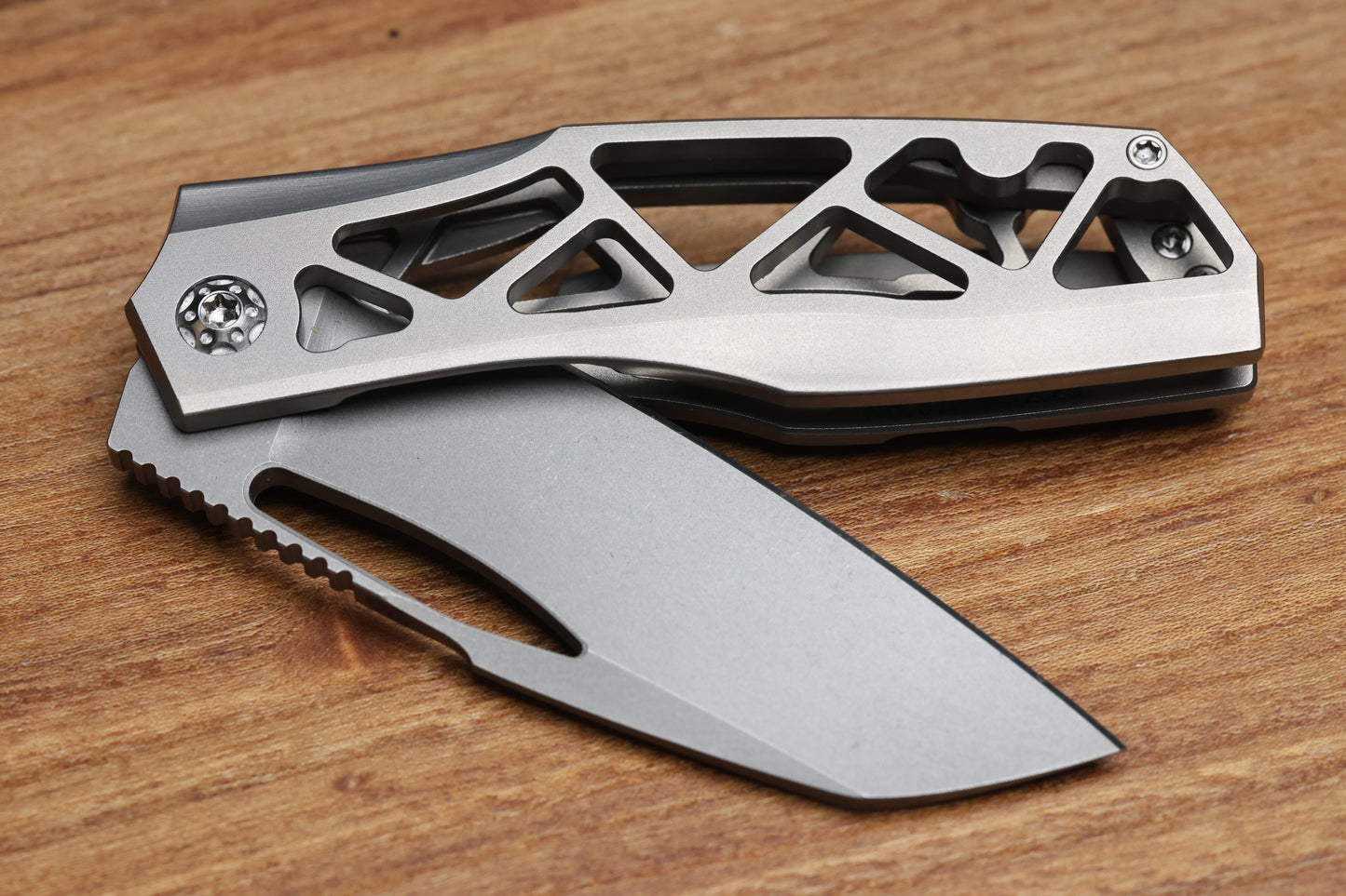 PRINCE CUSTOMS PROTEAN SKELLY 20CV BLADE #690 (PREOWNED)