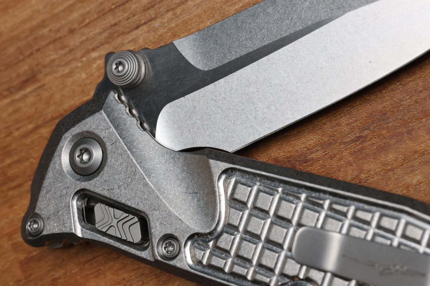 MARFIONE SELECT MICROTECH SOCOM RAM-LOK W/ TITANIUM FRAG HANDLES & SPEAR POINT STONEWASH M390MK 160RL-10FRMS1