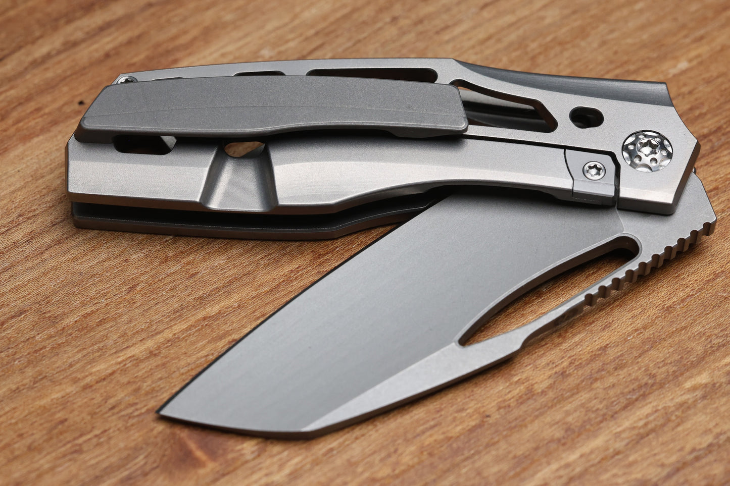 PRINCE CUSTOMS PROTEAN SKELLY 20CV BLADE #690 (PREOWNED)