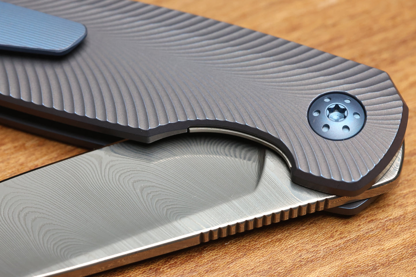 HOLT BLADEWORKS MORPHEUS FEATHER TITANIUM DENSE TWIST DAMASTEEL BLADE MP892 (PREOWNED)