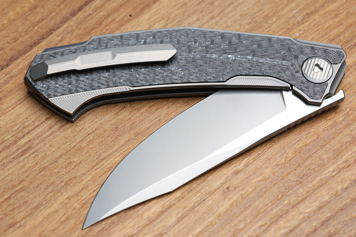 SHIROGOROV PIKE - MAGNACUT BLADE - TITANIUM/WHITE CARBON FIBER - MRBS (DMITRY SINKEVICH DESIGN)