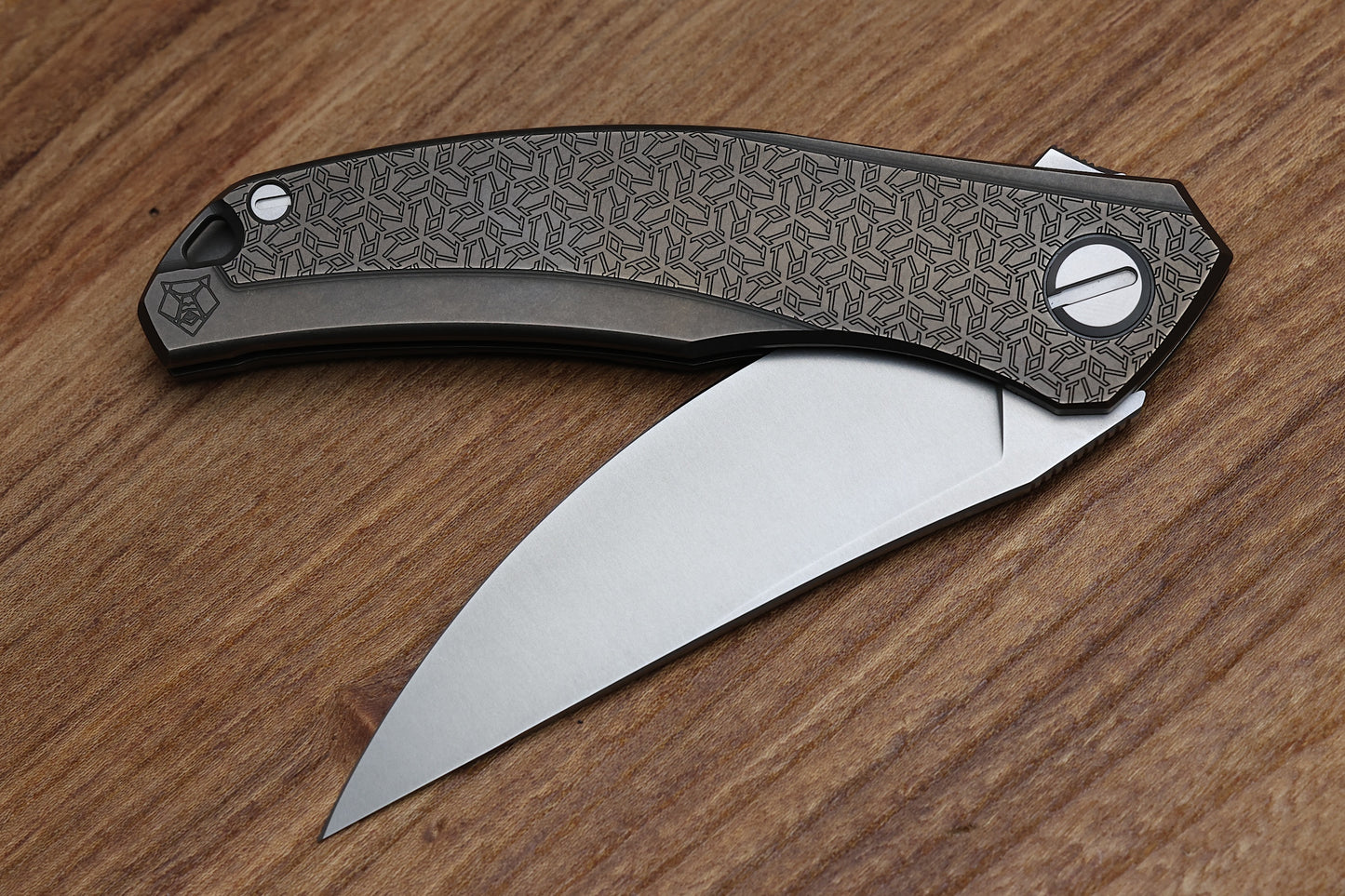 SHIROGOROV QUANTUM R1P LEFTY – BRONZE TITANIUM HANDLE – CROMAX PM – MRBS