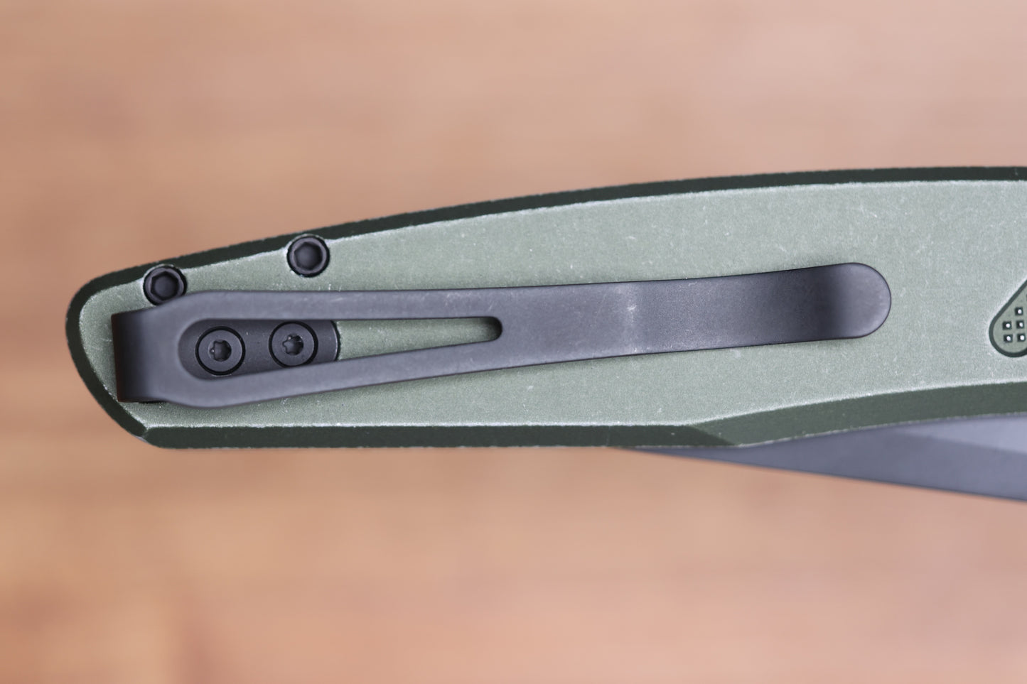 PRO-TECH PEACE NEIGHBOR AVALON BATTLEWORN GREEN BUTTON LOCK DLC DROP POINT PN1103-BW
