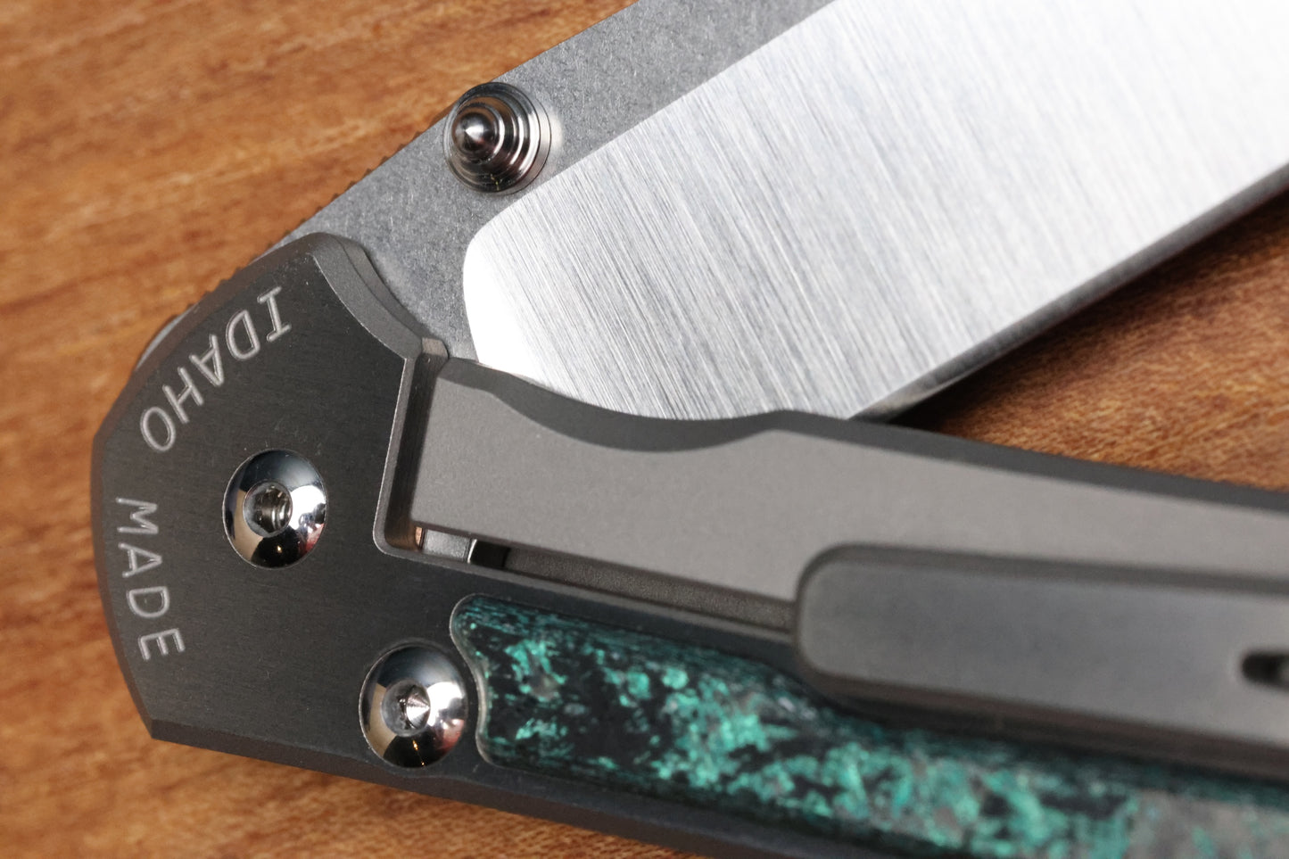 CHRIS REEVE SMALL SEBENZA 31 - TEAL MAGNETIC CARBOTI INLAY - POLISHED DROP POINT CPM MAGNACUT BLADE - SILVER DOUBLE LUGS - MIM CLIP