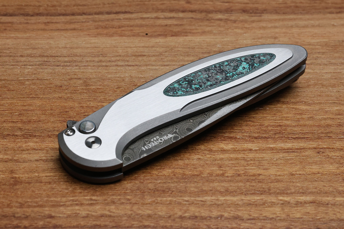 PRO-TECH KNIVES CAMBRIA TEAL MAGNETIC CARBOTI INLAY 17-4 STEEL HANDLE - NICHOLS VIRUS DAMASCUS BLADE