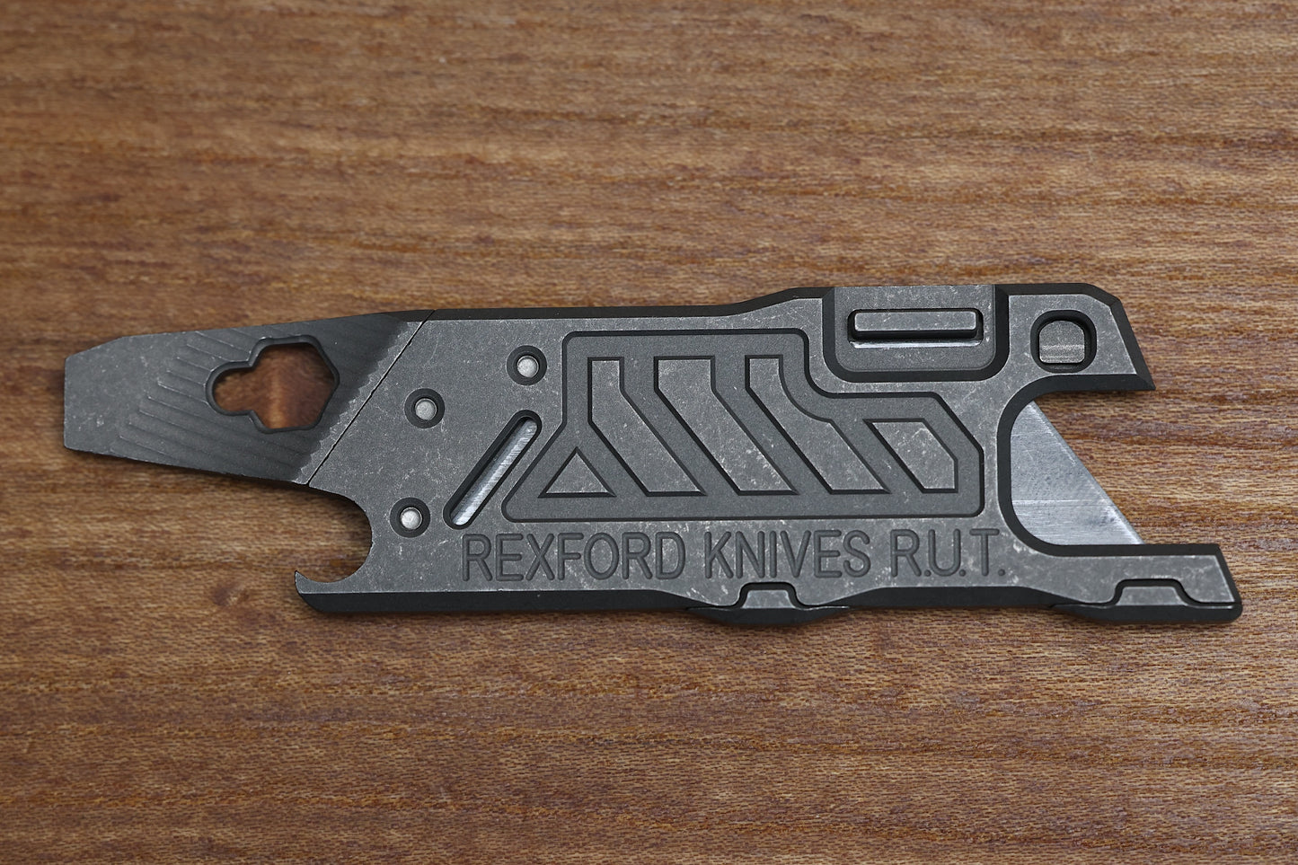 REXFORD KNIVES RUT V5 - WHITE CARBOTI INLAY