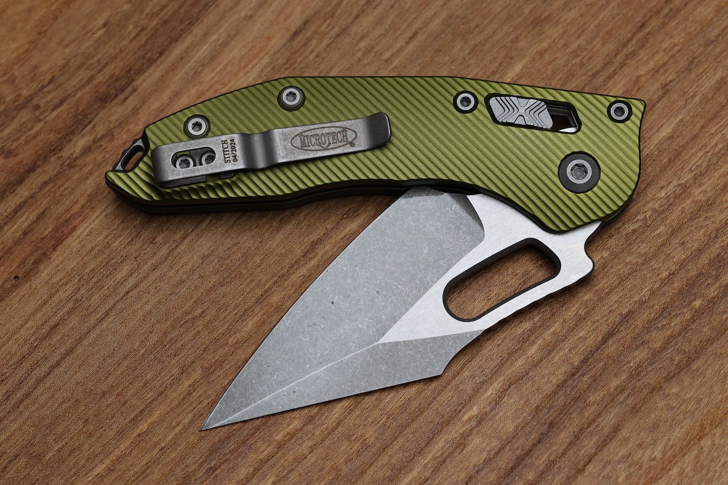 MICROTECH KNIVES MANUAL STITCH RAM LOK FLUTED OD GREEN ALUMINUM APOCALYPTIC STANDARD & M390MK 169RL-10 APFLOD