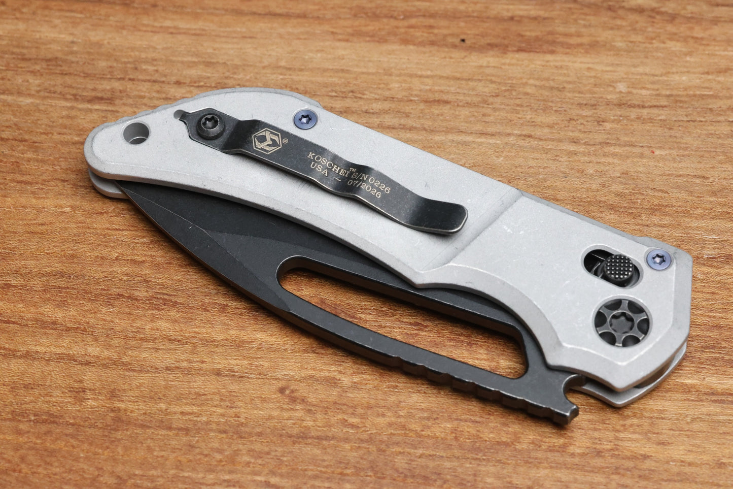 HERETIC KOSCHEI BLIZZARDWORN HANDLES W/ BATTLEWORN BLACK M390 H061-8A-BLZ