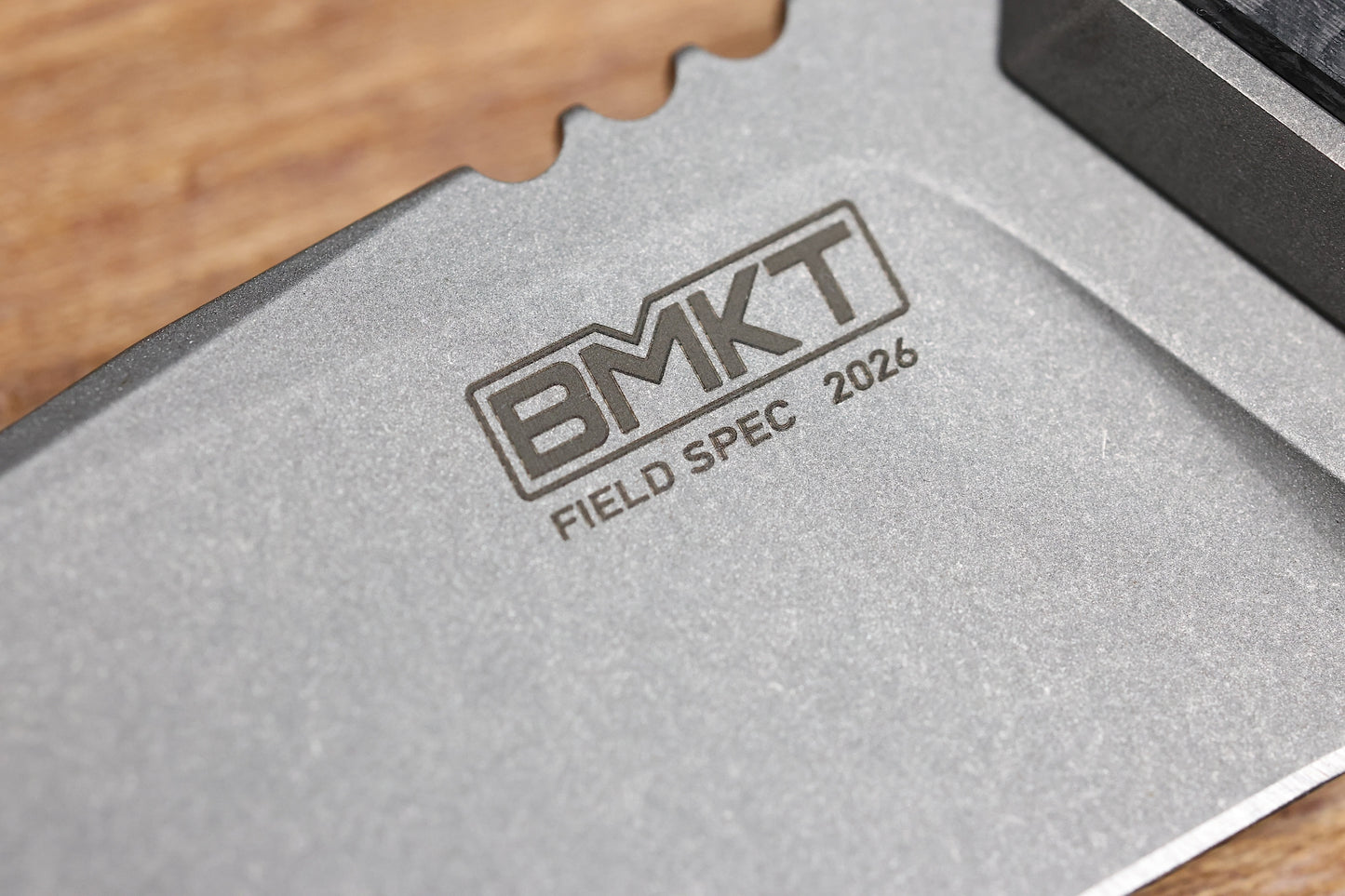 BMKT EXPLORER V2 DARK STONEWASH TITANIUM MARBLED CARBON FIBRE INLAY DROP POINT