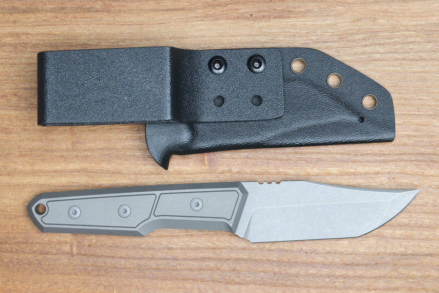 BMKT EXPLORER V2 DARK STONEWASH TITANIUM BOWIE TANTO
