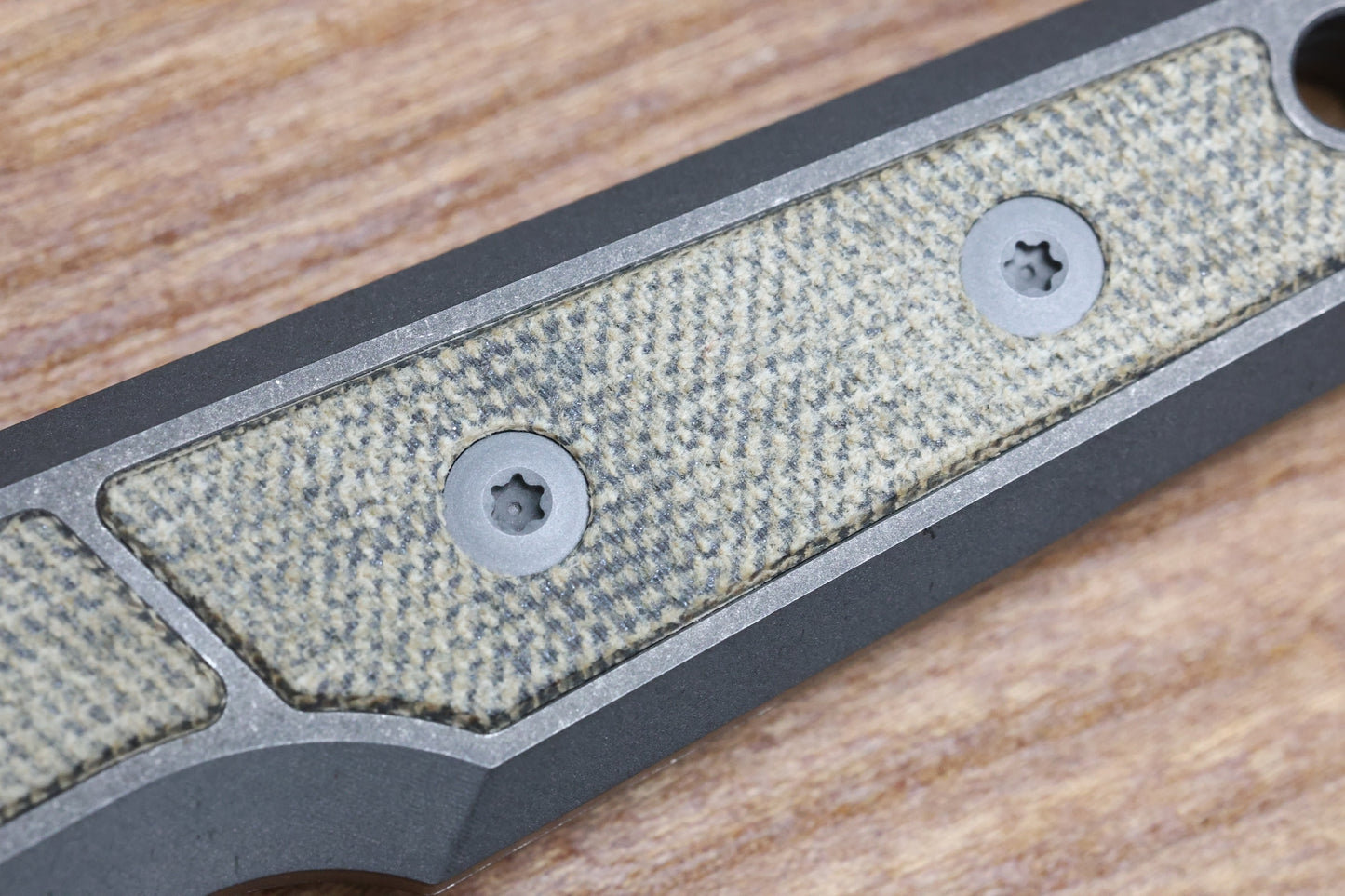 BMKT EXPLORER V2 DARK STONEWASH TITANIUM GREEN CANVAS MICARTA INLAY BOWIE TANTO
