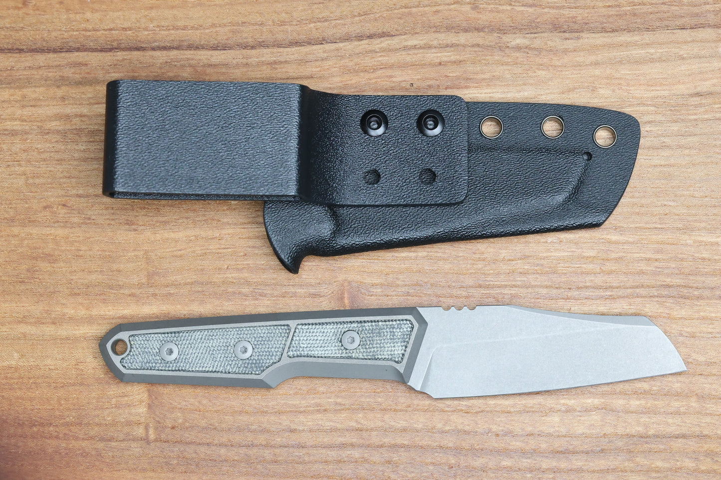 BMKT EXPLORER V2 DARK STONEWASH TITANIUM BLACK CANVAS MICARTA INLAY SHEEPSFOOT