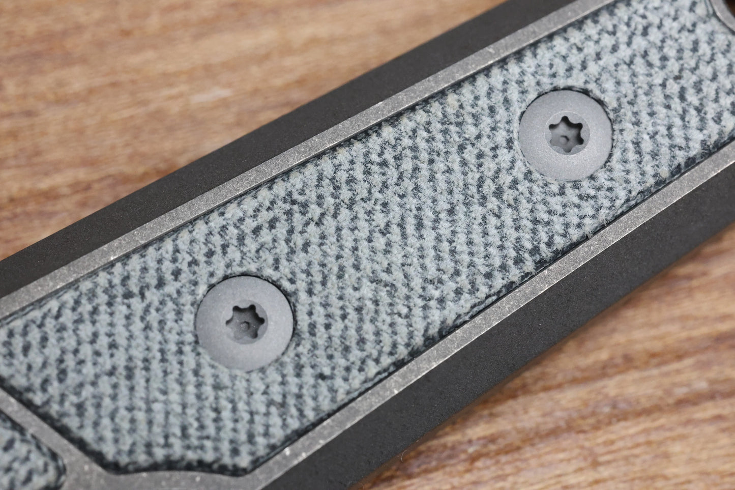 BMKT EXPLORER V2 DARK STONEWASH TITANIUM BLACK CANVAS MICARTA INLAY SHEEPSFOOT