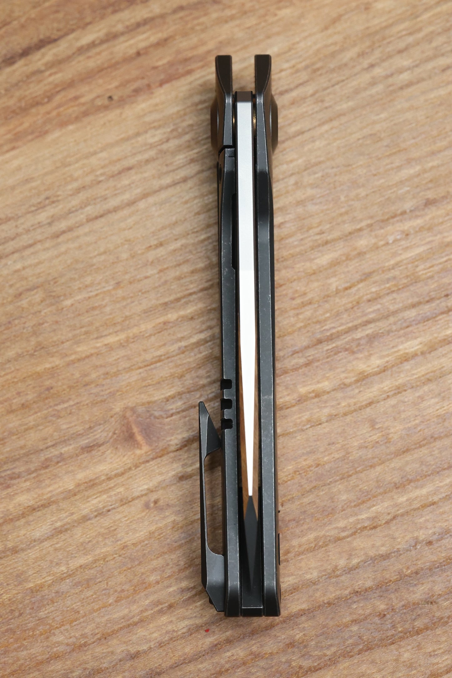 CUSTOM KNIFE FACTORY & KEANISON KNIVES BASSET W/ BLACKWASH TITANIUM HANDLES M398 BLADE
