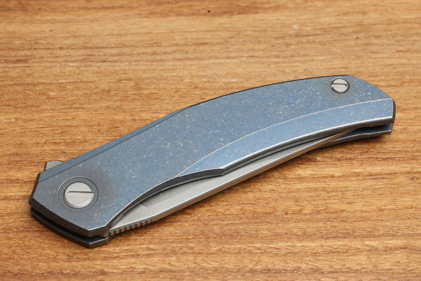 SHIROGOROV URSUS Q95 TI - BLUE TITANIUM HANDLE - ELMAX BLADE - MRBS