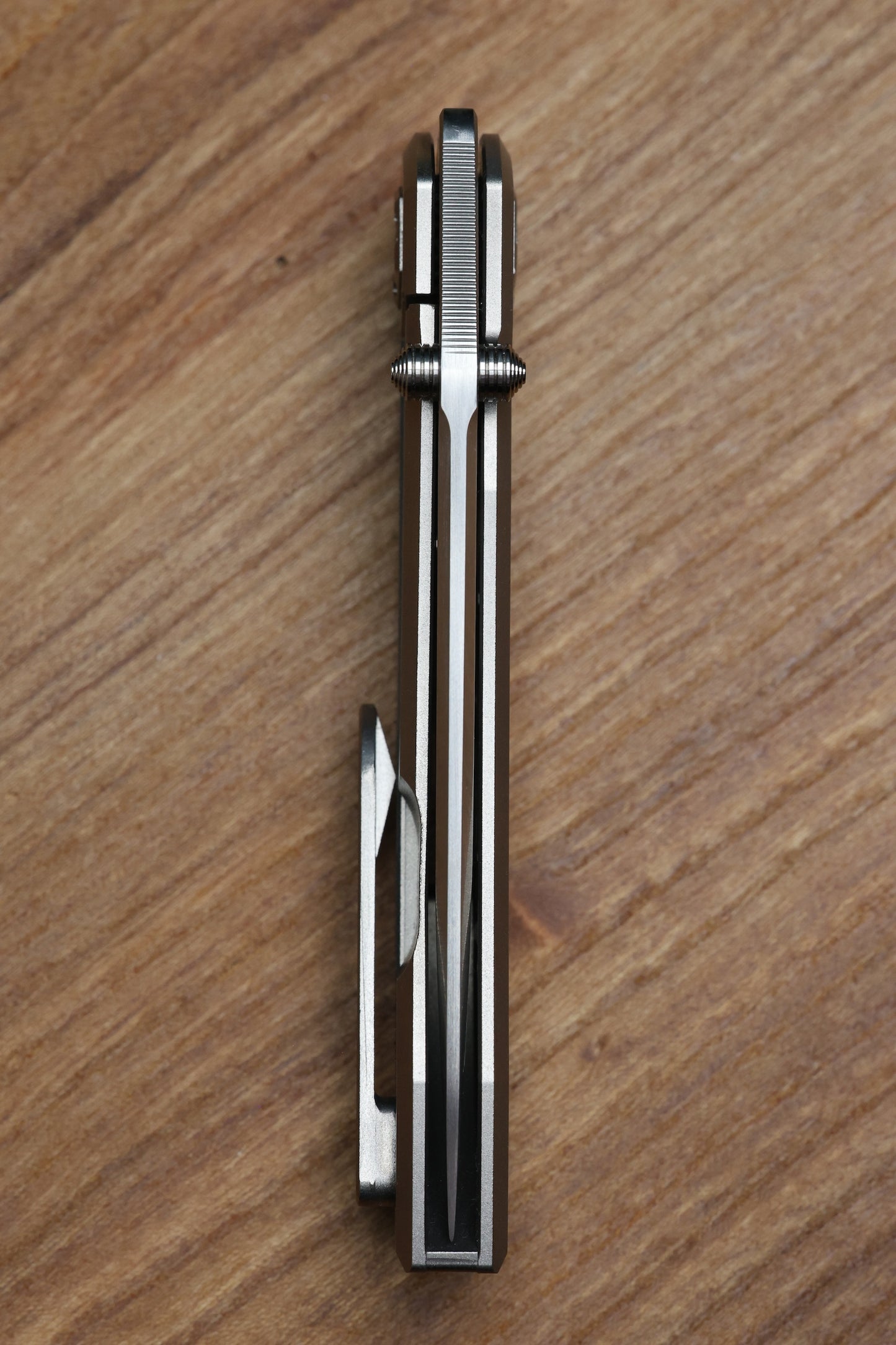 SHARKNIVCO GILLS WAKA V4.9 TITANIUM ZIRBLAST HANDLE FRAME LOCK RWL34 HAND SATIN BLADE