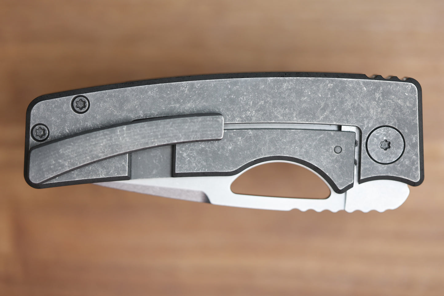 OZ MACHINE COMPANY ROOSEVELT TITANIUM SPEED HOLES MAGNACUT BLADE #3240 (PREOWNED)