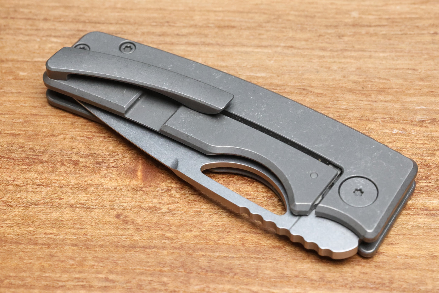 OZ MACHINE COMPANY ROOSEVELT TITANIUM SPEED HOLES MAGNACUT BLADE #3240 (PREOWNED)
