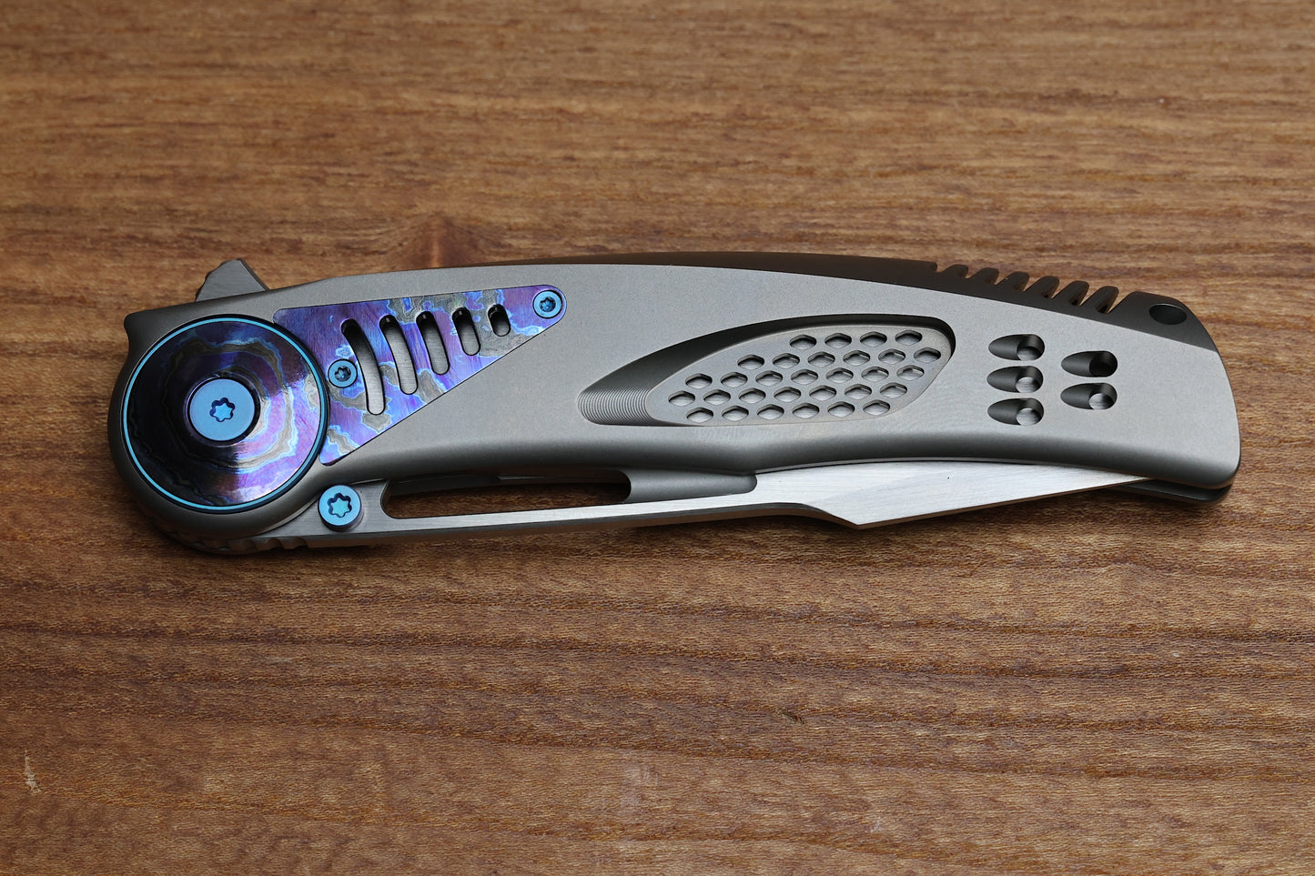 REATE KNIVES GTR TITANIUM INTEGRAL BEAD BLAST W/ ZIRCUTI ACCENTS & HAND SATIN M390