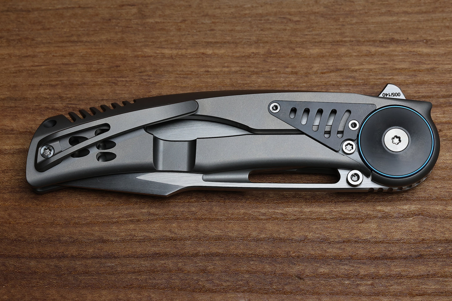 REATE KNIVES GTR TITANIUM INTEGRAL BEAD BLAST W/ ZIRCONIUM ACCENTS & HAND SATIN M390