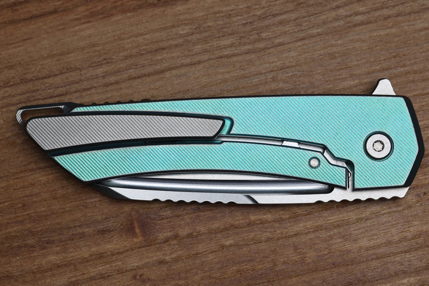 MACHINEWISE MOJAVE #911 - DISTRESSED AQUA w/S90V BLADE