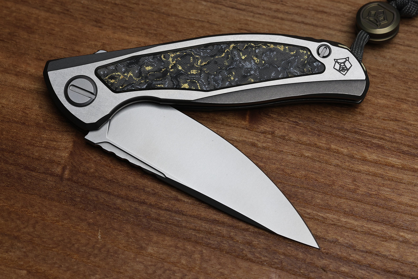 SHIROGOROV F95NL GEN 5 - BLADE SHOW EXCLUSIVE 2024 - M390 BLADE - TITANIUM HANDLE - GOLDEN SPARK TECHNOCARBO INLAYS - MRBS