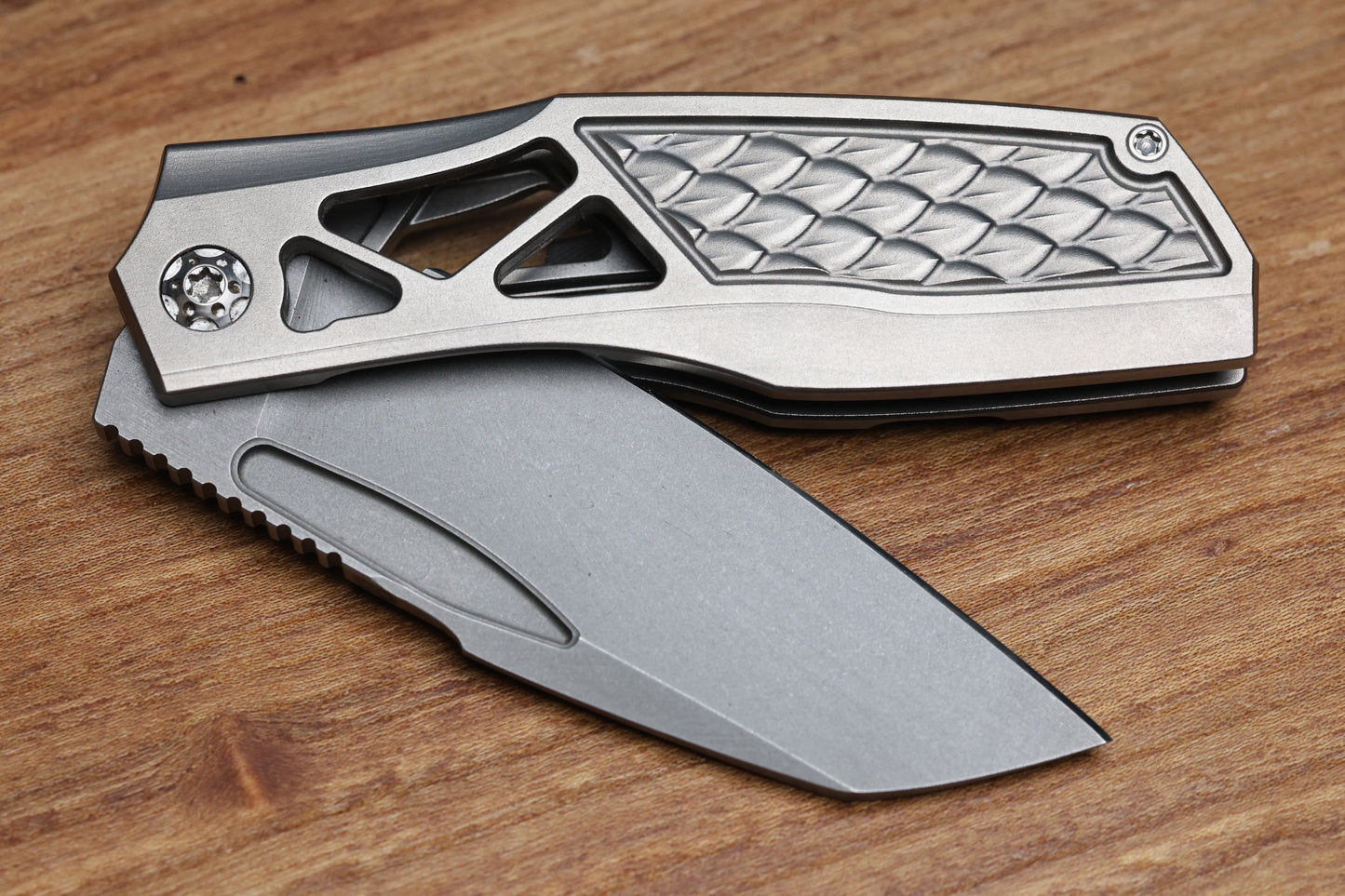 PRINCE CUSTOMS PROTEAN DRAGON SKELLY 20CV BLADE #333 (PREOWNED)