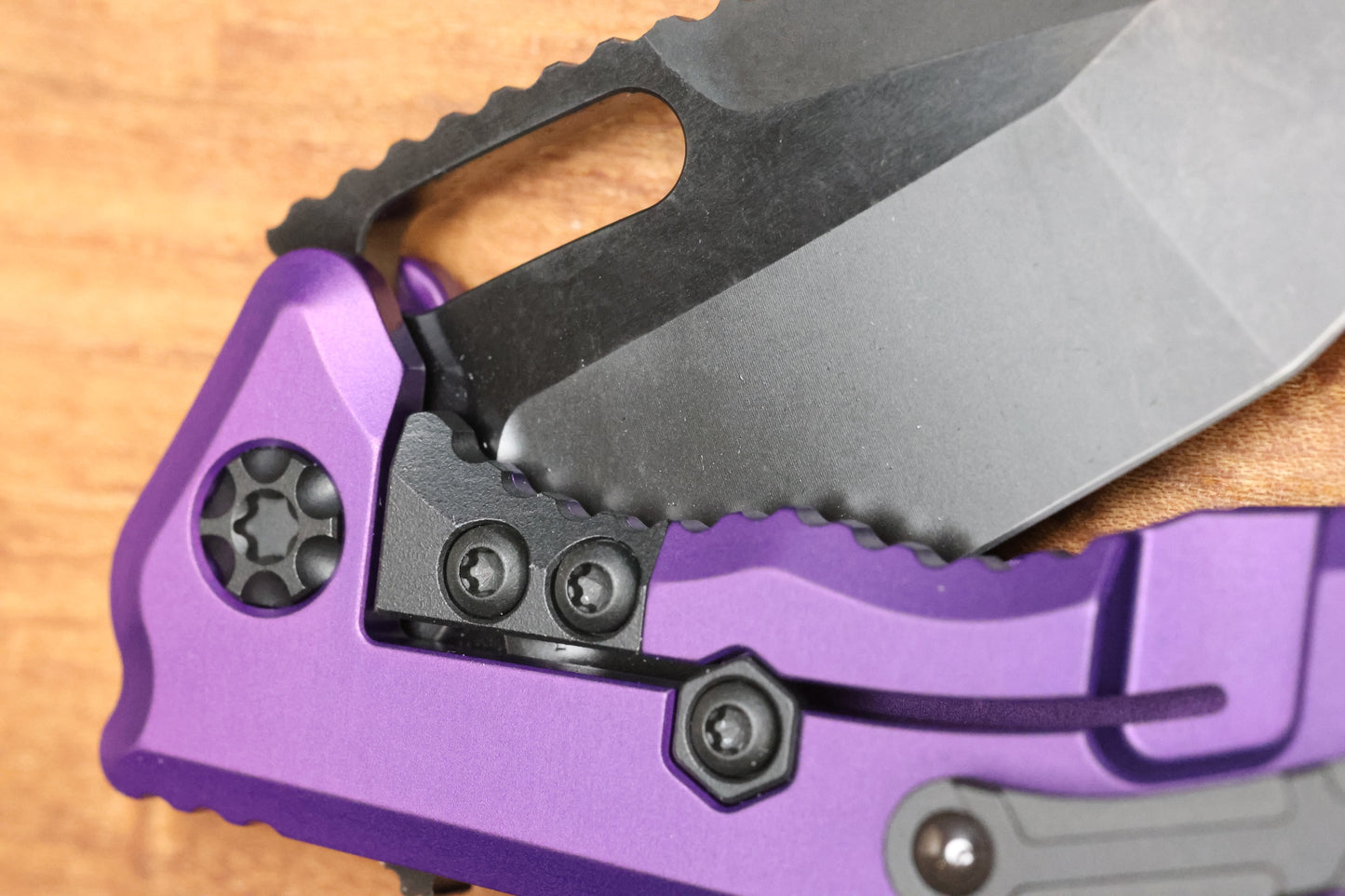 HERETIC KNIVES MEDUSA MANUAL T/E DLC STANDARD PURPLE H009-6A-PU