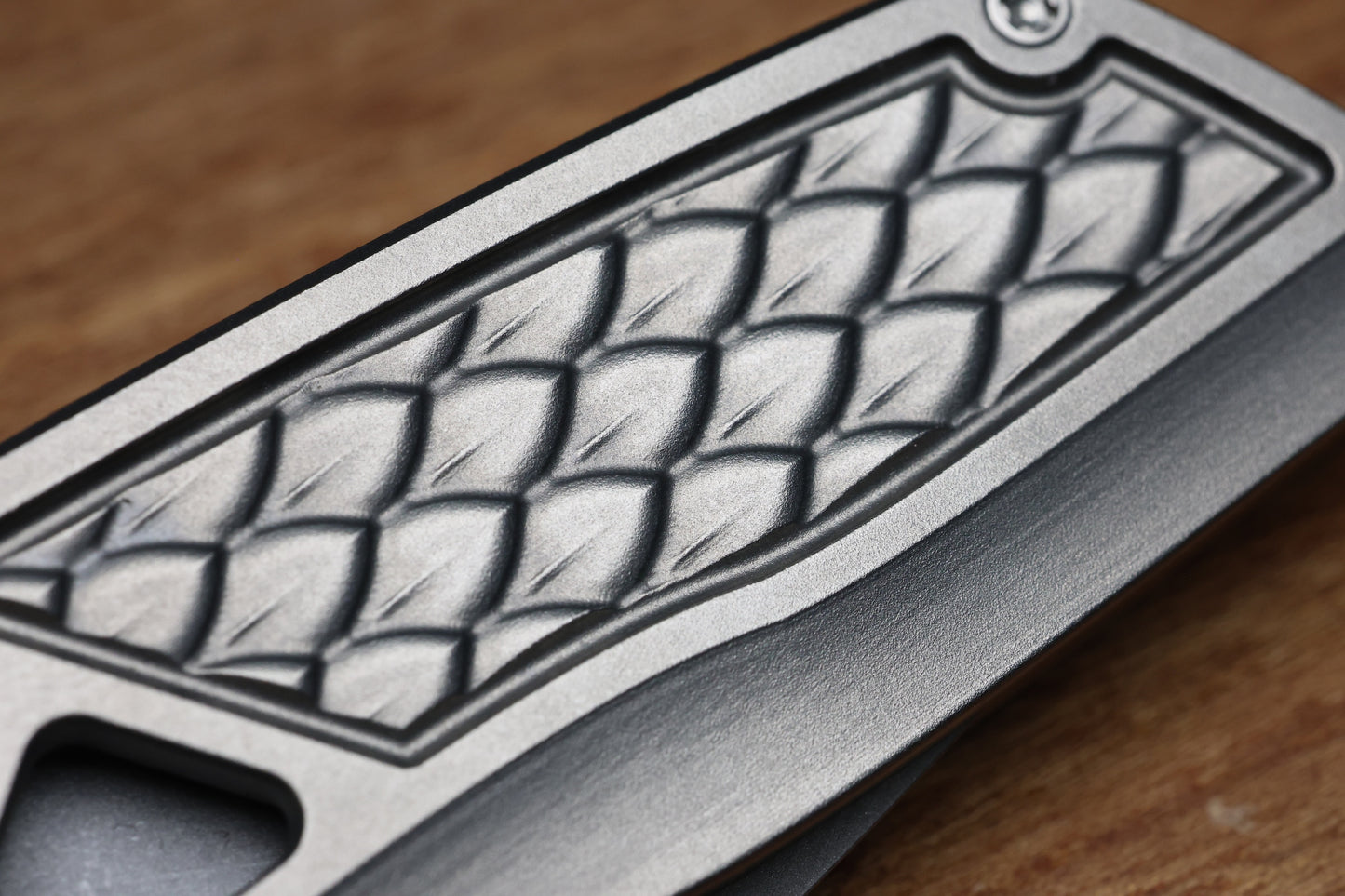 PRINCE CUSTOMS PROTEAN DRAGON SKELLY 20CV BLADE #333 (PREOWNED)