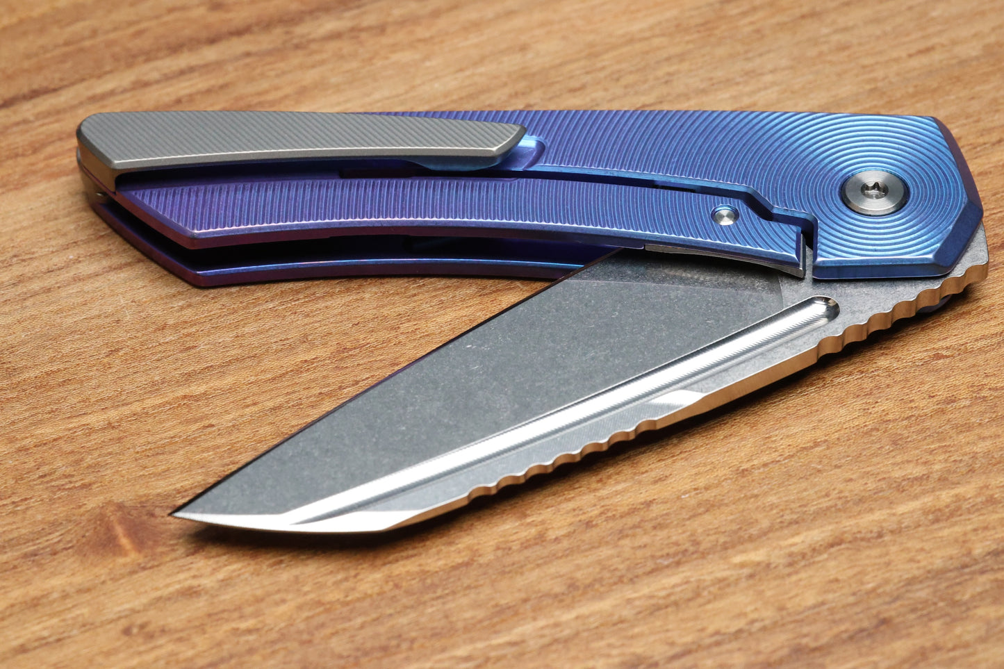 MACHINEWISE MOJAVE #942 - BLURPLE FADE TI w/S90V BLADE