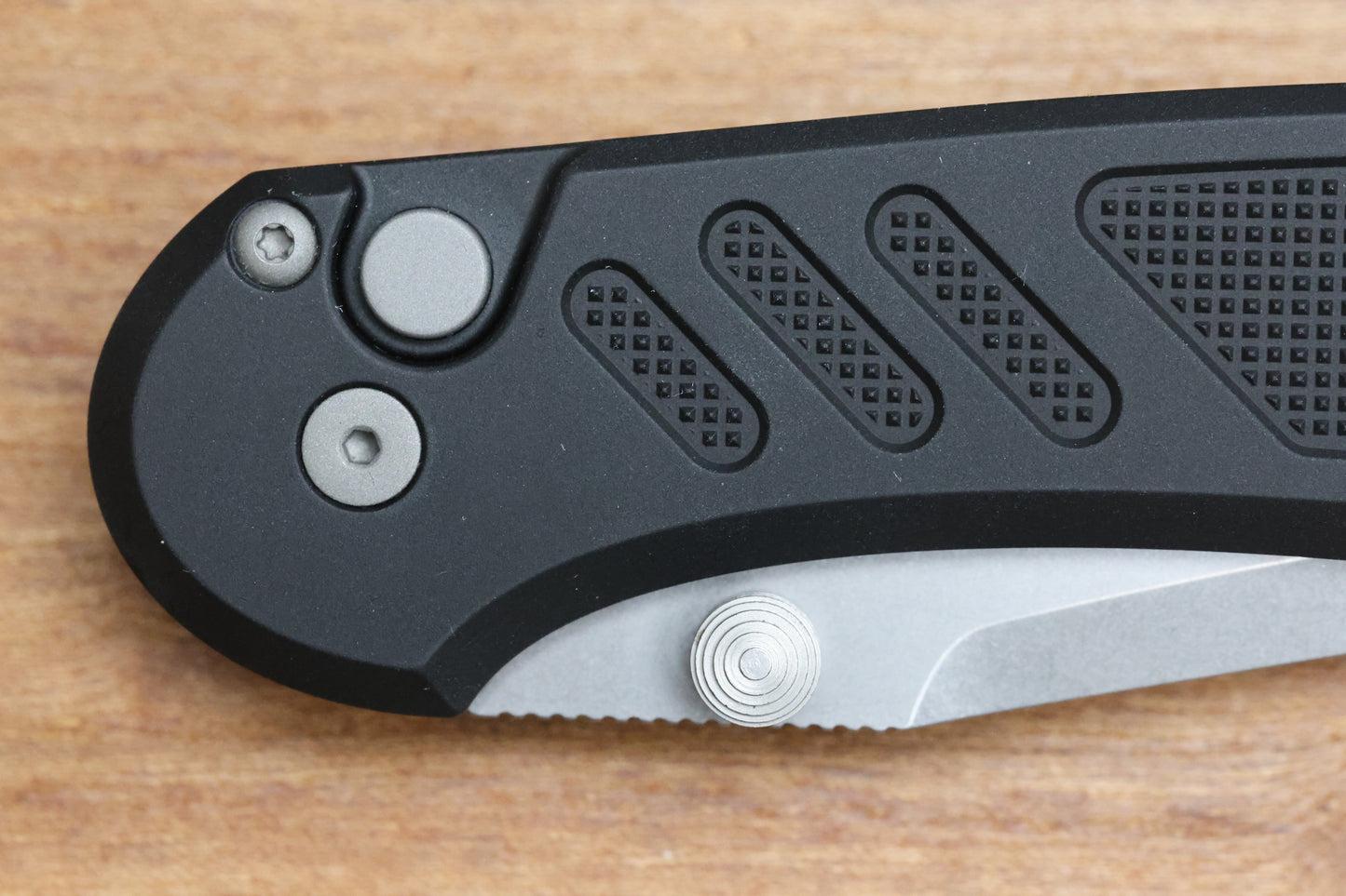 PRO-TECH PEACE NEIGHBOR AVALON BUTTON LOCK STONEWASHED MAGNACUT DROP POINT