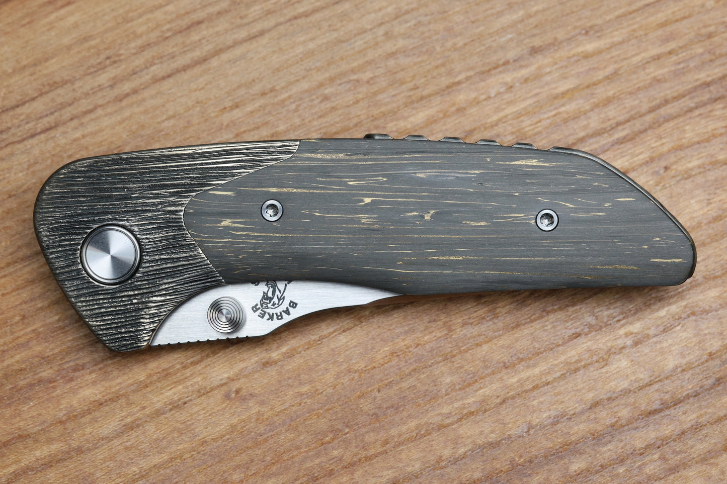 MECHFORCE & BARKER KNIVES COLLAB HOKKAIDO W/ TREE BARK TITANIUM & CF LIGHTNING FAT CARBON HANDLE & MAGNACUT