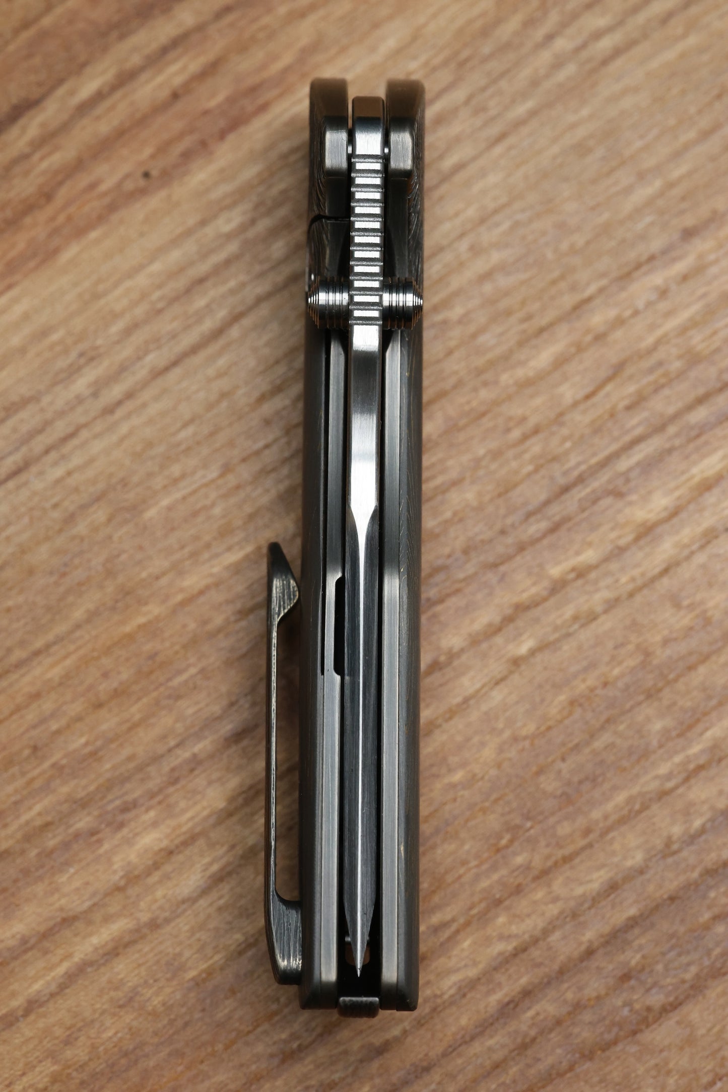 MECHFORCE & BARKER KNIVES COLLAB HOKKAIDO W/ TREE BARK TITANIUM & CF LIGHTNING FAT CARBON HANDLE & MAGNACUT