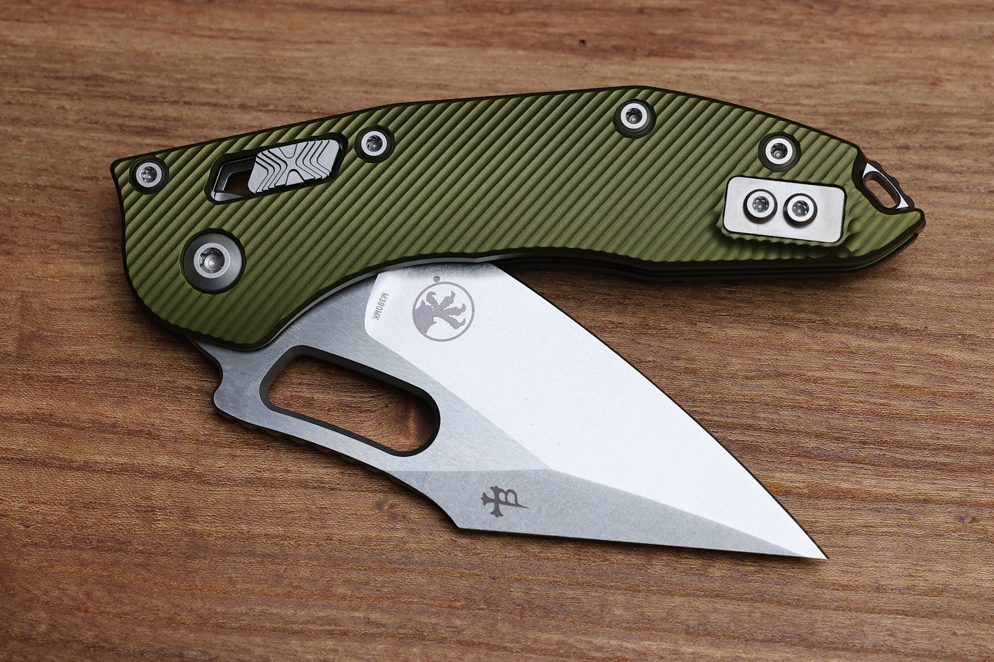 MICROTECH KNIVES MANUAL STITCH RAM LOK FLUTED OD GREEN ALUMINUM STONEWASH STANDARD & M390MK 169RL-10 FLOD