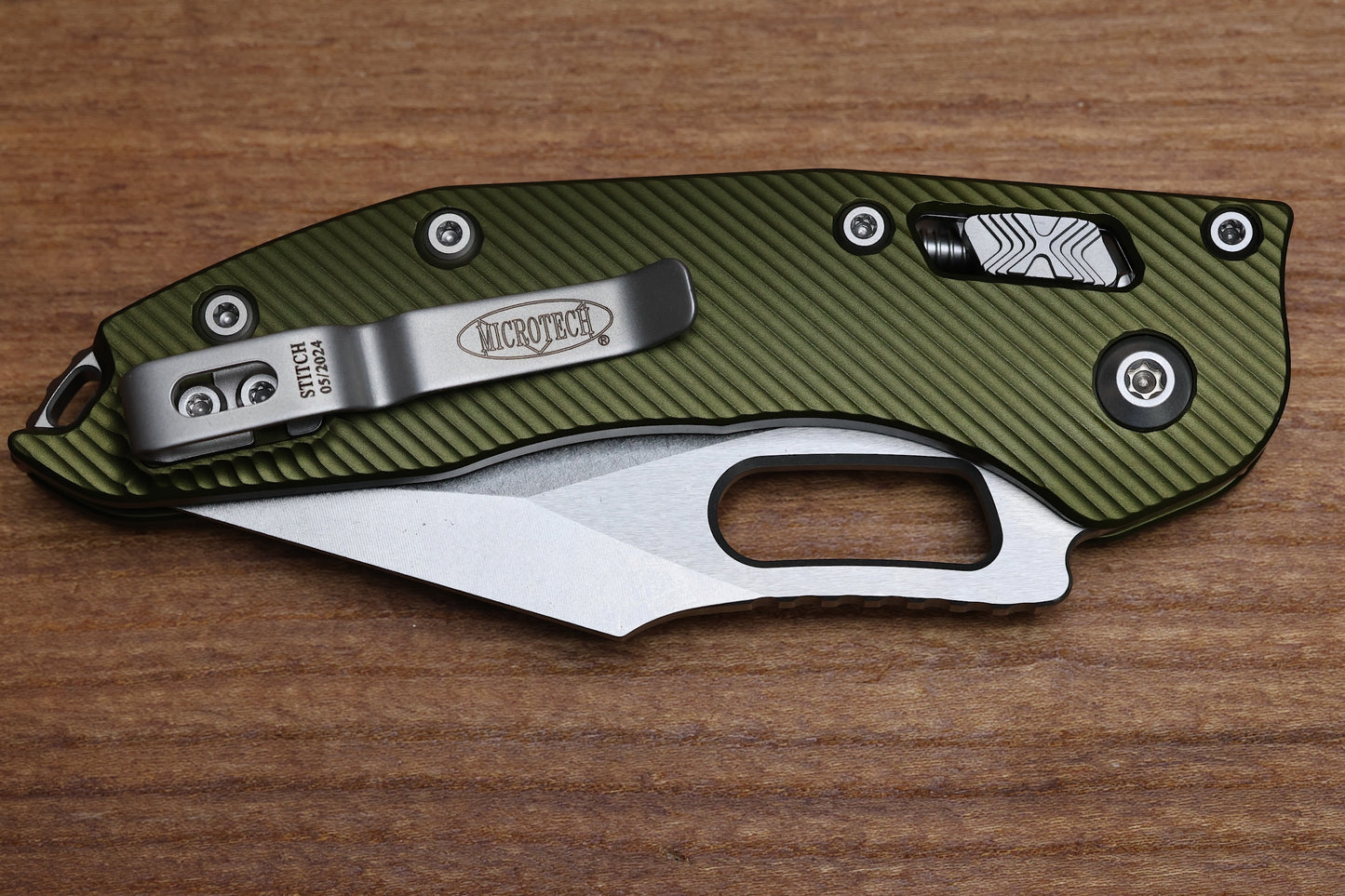 MICROTECH KNIVES MANUAL STITCH RAM LOK FLUTED OD GREEN ALUMINUM STONEWASH STANDARD & M390MK 169RL-10 FLOD