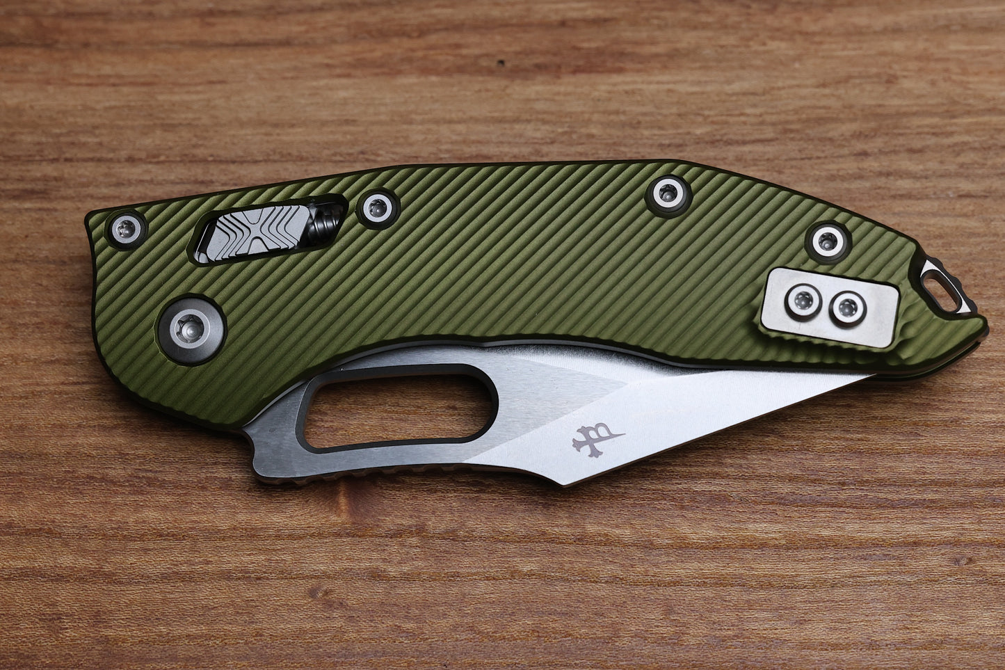 MICROTECH KNIVES MANUAL STITCH RAM LOK FLUTED OD GREEN ALUMINUM STONEWASH STANDARD & M390MK 169RL-10 FLOD