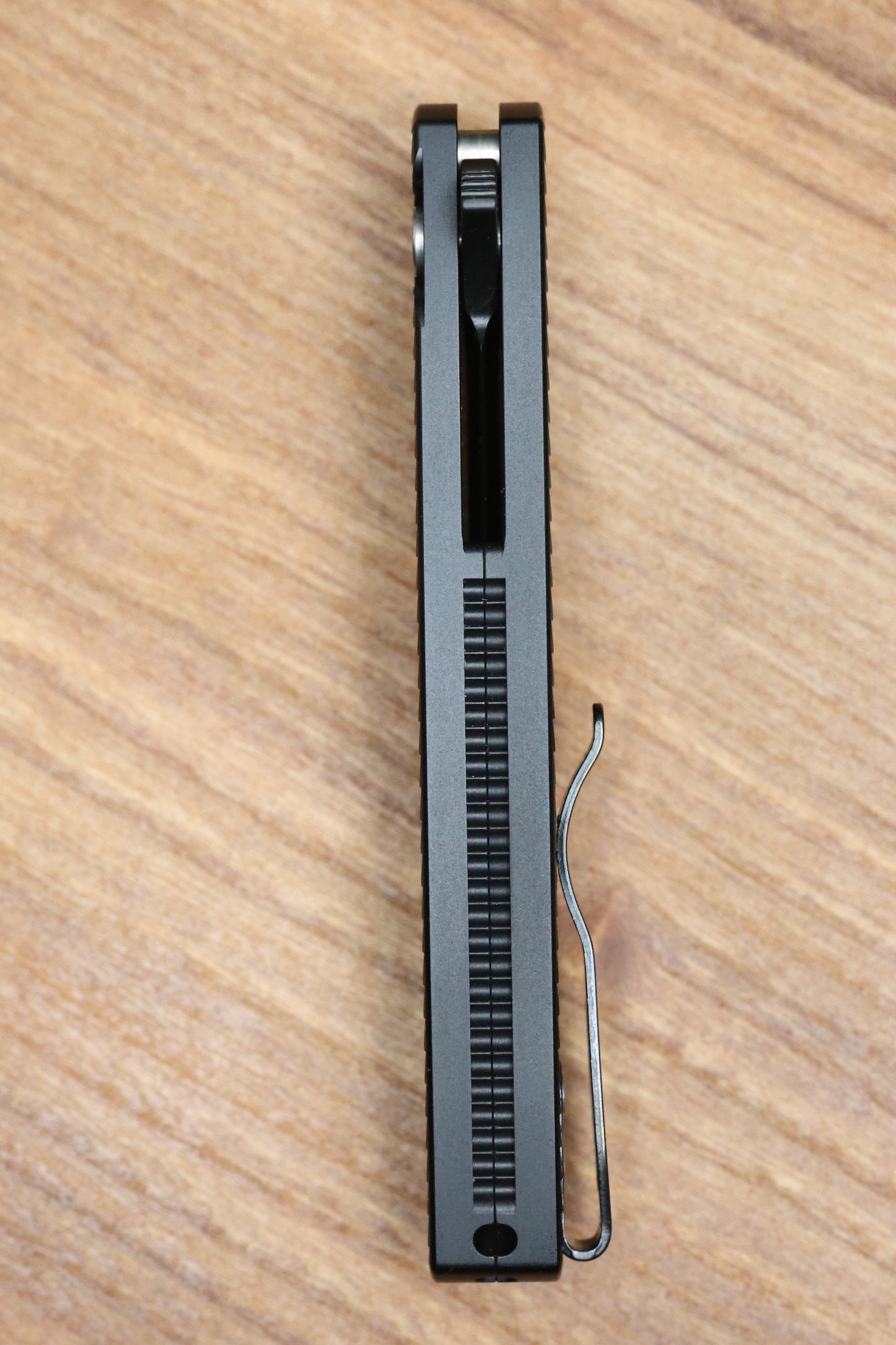 PRO-TECH MALIBU BUTTON LOCK DRAGON SCALES 3.3" DLC REVERSE TANTO SHOT SHOW 2026