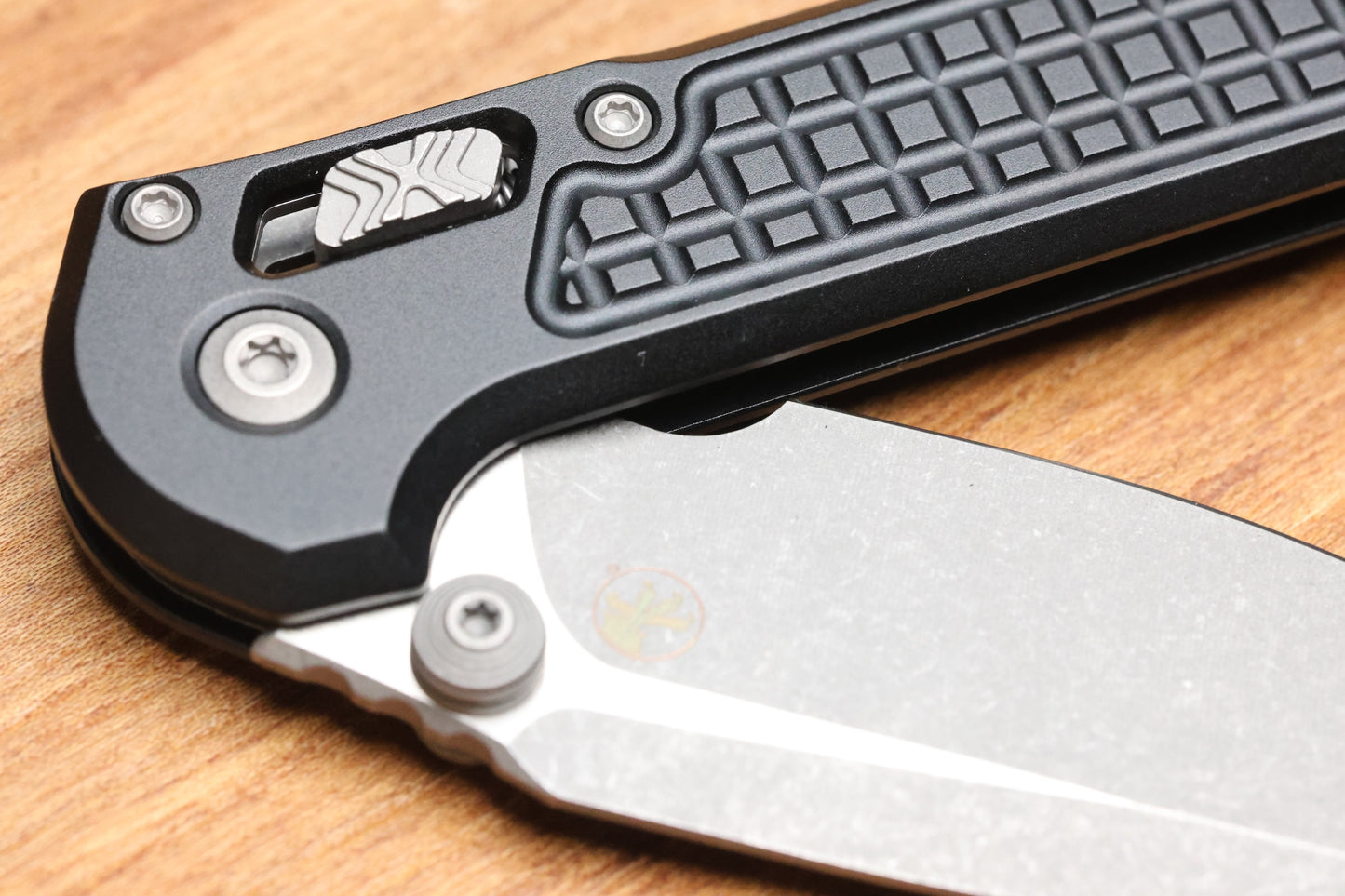 MICROTECH KNIVES LUDT RAM-LOK W/ BLACK FRAG HANDLE & APOCALYPTIC DROP POINT 1135RL-10APFR