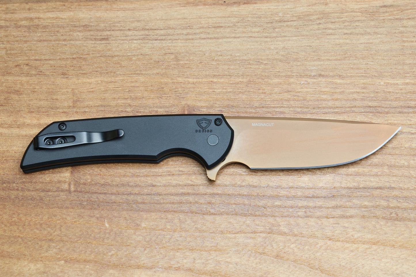 PRO-TECH MORDAX BUTTON LOCK 3.5" TAN PVD SHOT SHOW 2026