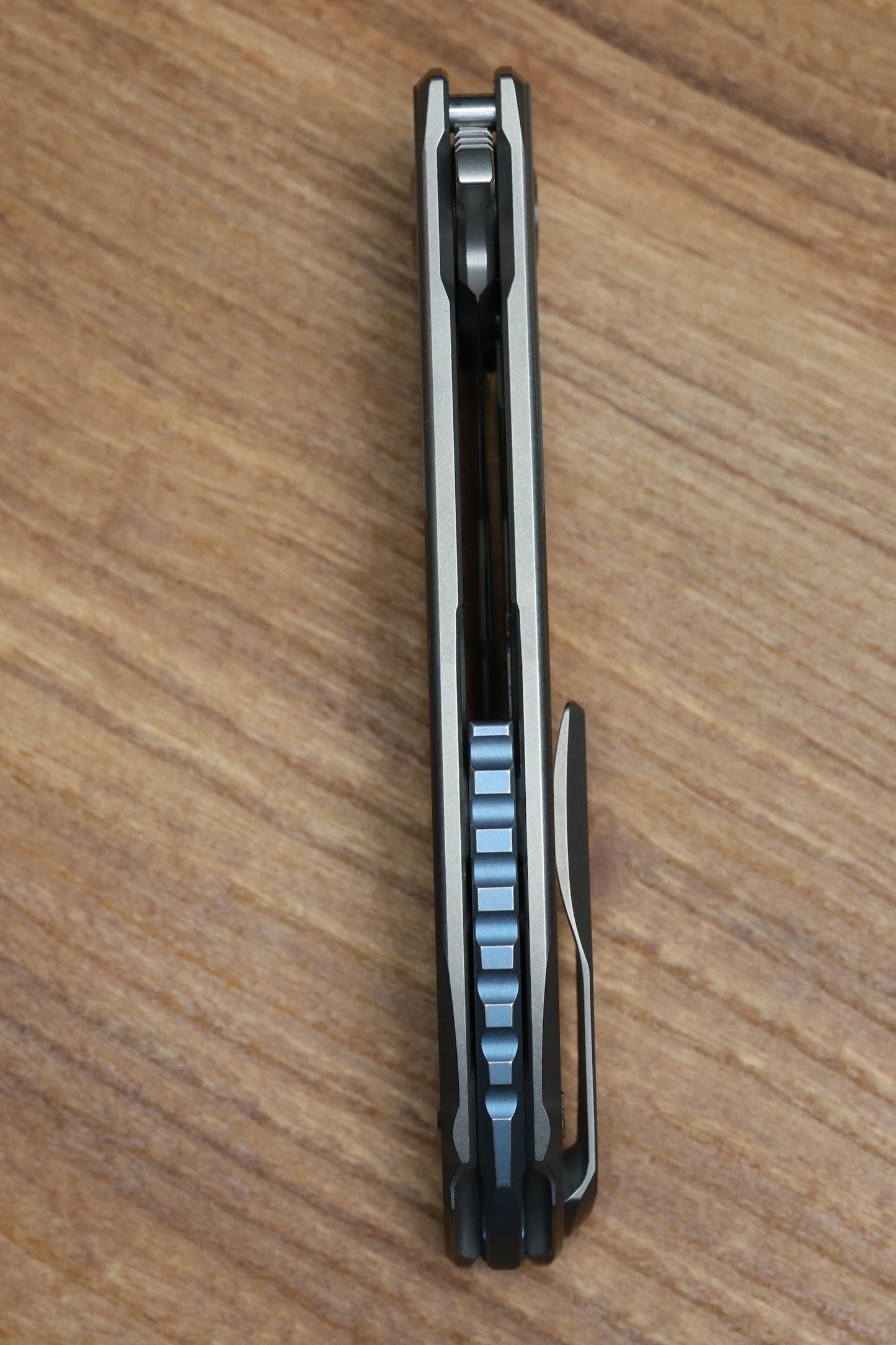 SHIROGOROV F95 BRACES - S90V BLADE - TITANIUM HANDLE - BLUE ACCENTS - WASHERS