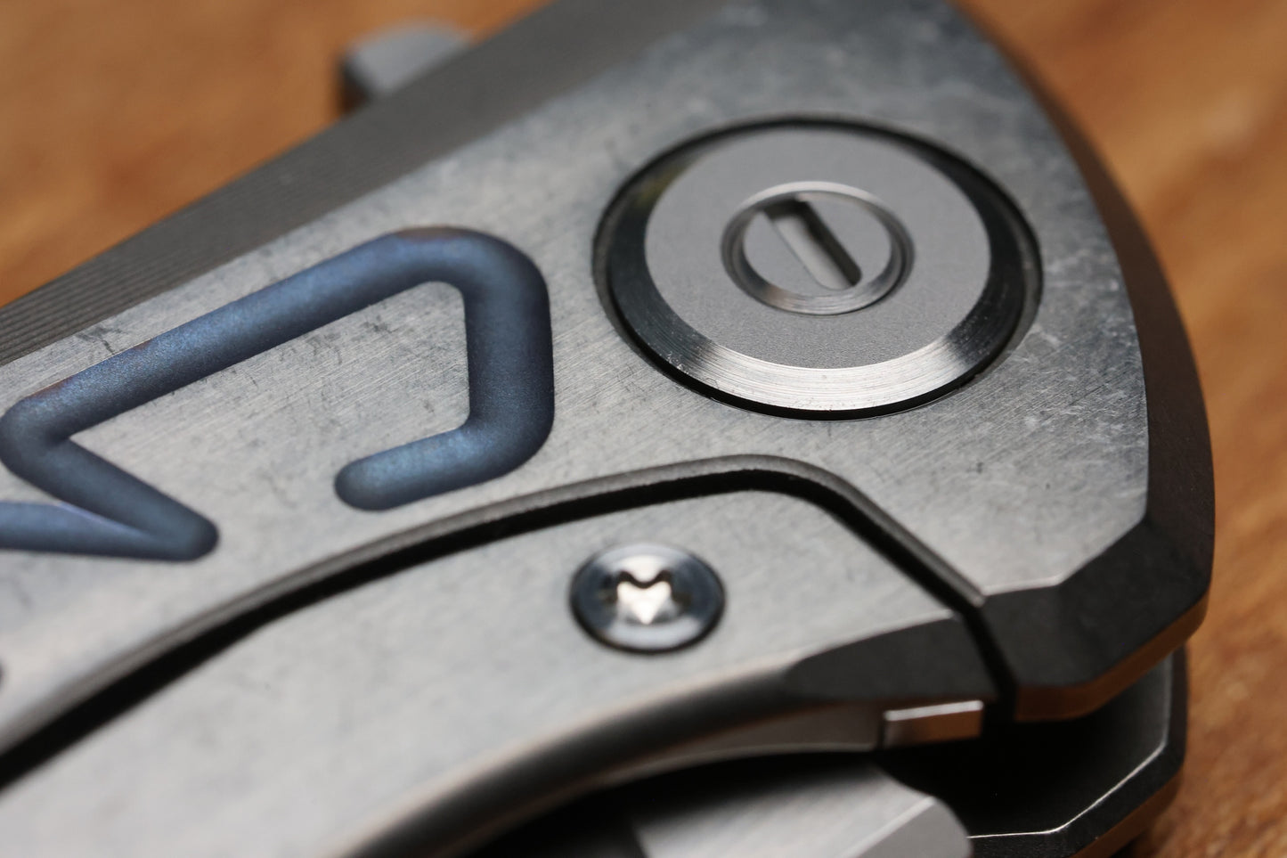 SHIROGOROV F95 BRACES - S90V BLADE - TITANIUM HANDLE - BLUE ACCENTS - WASHERS