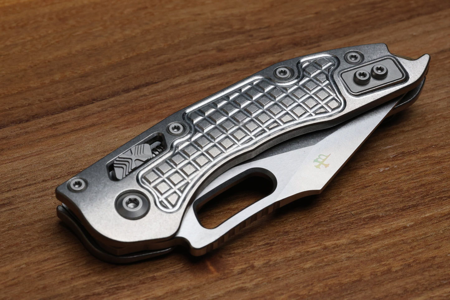 MICROTECH MARFIONE SELECT MANUAL STITCH RAM LOK FRAG TITANIUM HANDLES & STONEWASH M390MK W/ DOUBLE VAPOR BLAST & BRONZE ACCENTS 169RL-10FRMS1