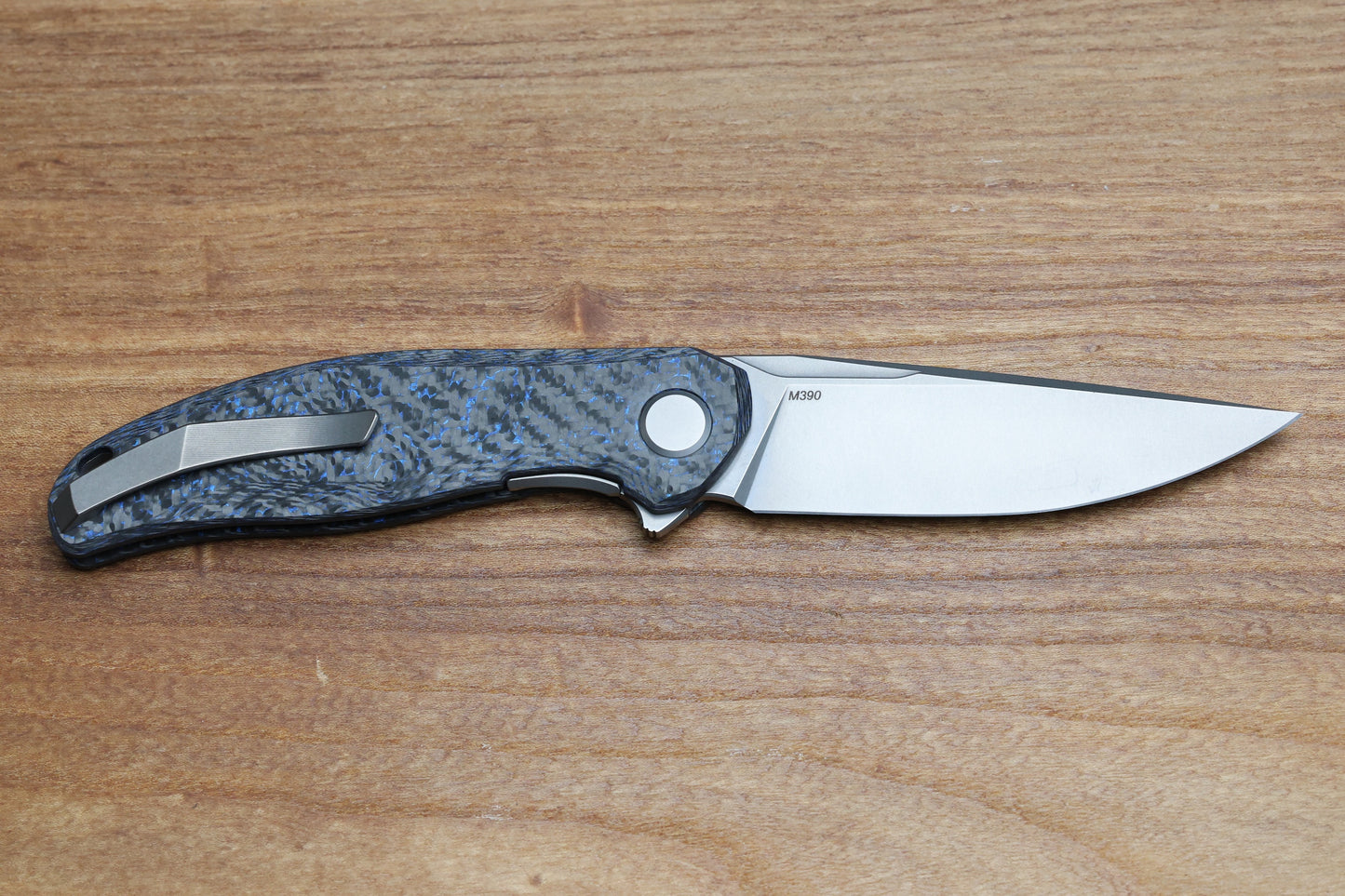 SHIROGOROV STELLAR CF – BLUE CARBON FIBER HANDLE – M390 BLADE – MRBS