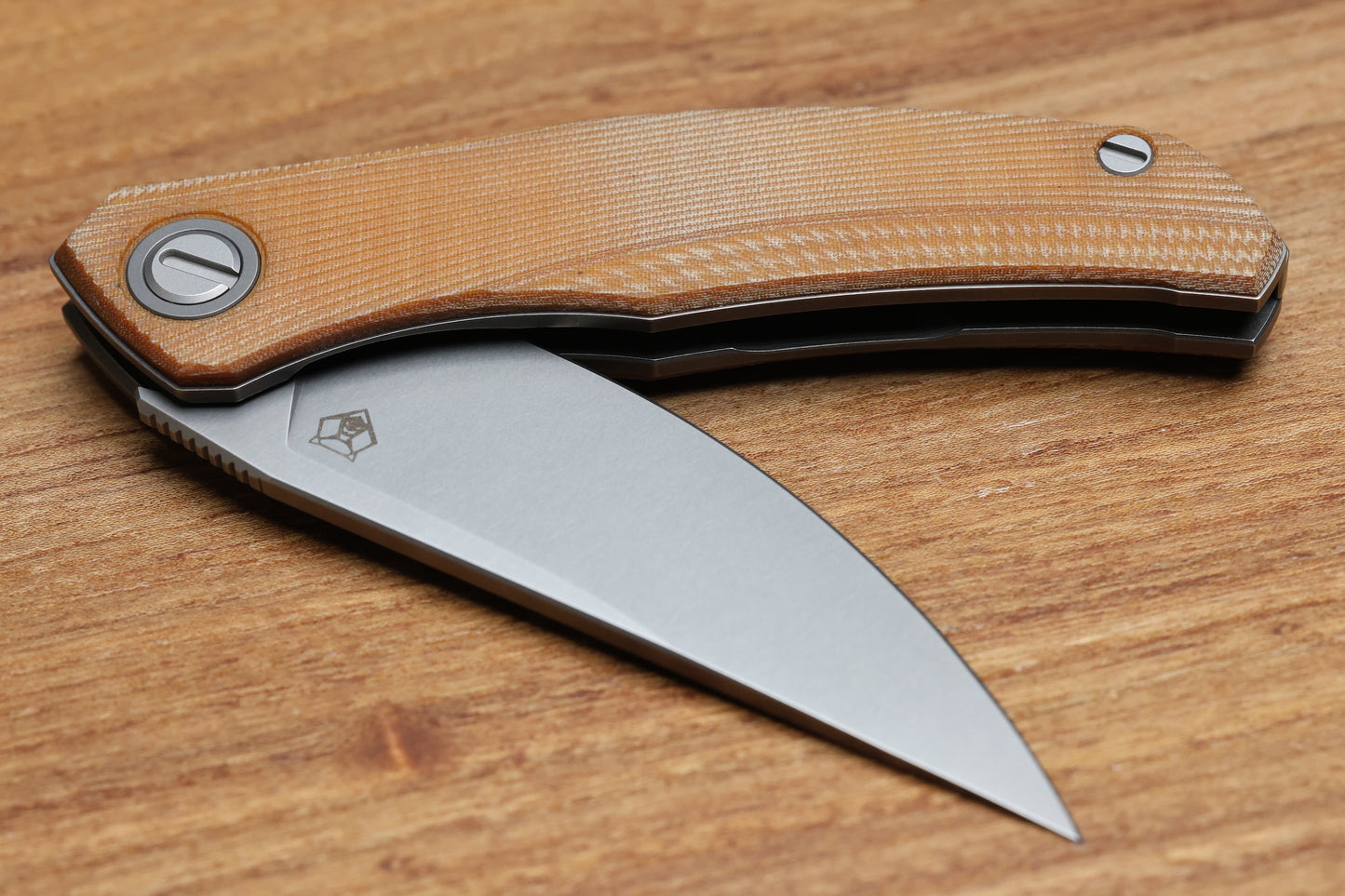 SHIROGOROV URSUS Q95 - LIGHT BROWN MICARTA HANDLE - ELMAX BLADE - MRBS