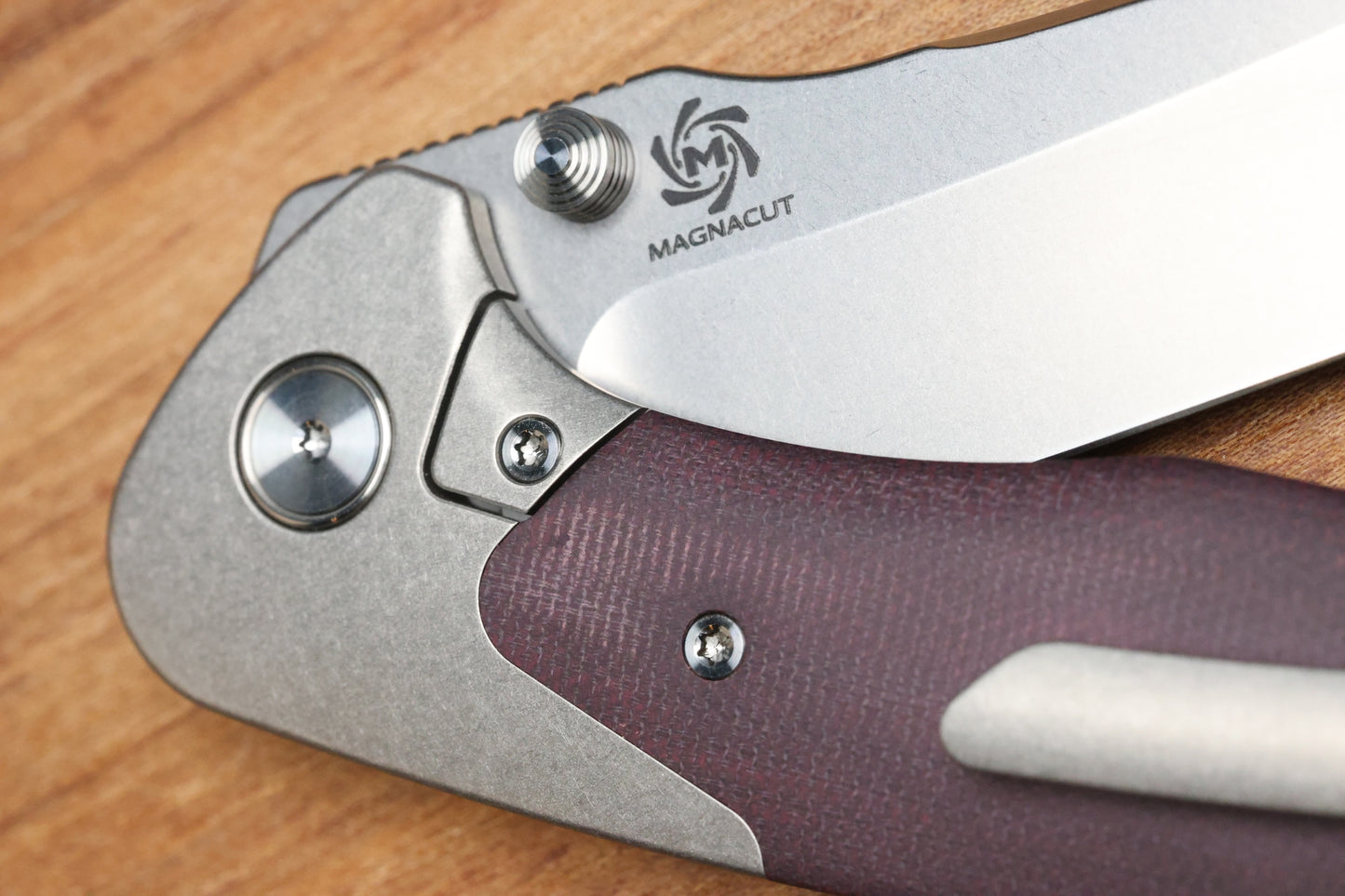 MECHFORCE & BARKER KNIVES COLLAB HOKKAIDO W/ TITANIUM & BURGUNDY MICARTA HANDLE & MAGNACUT