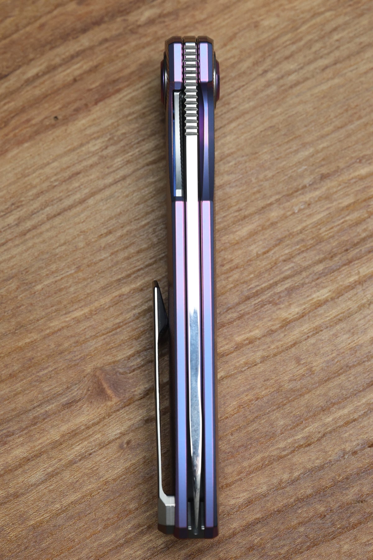 HOLT BLADEWORKS OUTLAW W/TITANIUM CHECKERED BURNISHED HANDLES & BOHLER NEAR MIRROR M390 #150 (PREOWNED)