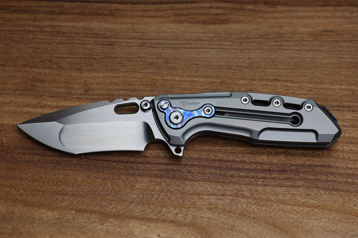 REATE T1000 V2 FLIPPER MILLED TITANIUM W/ ZIRCUTI & RECURVE M390