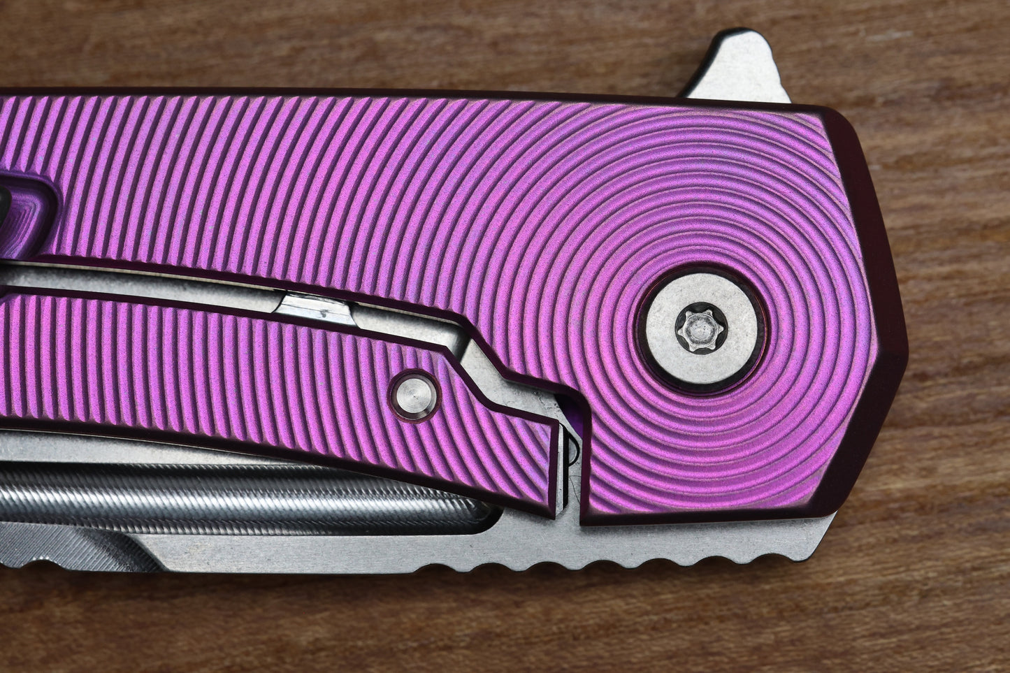 MACHINEWISE MOJAVE #920 PINK FINISH EPICENTER TI AND S90V BLADE