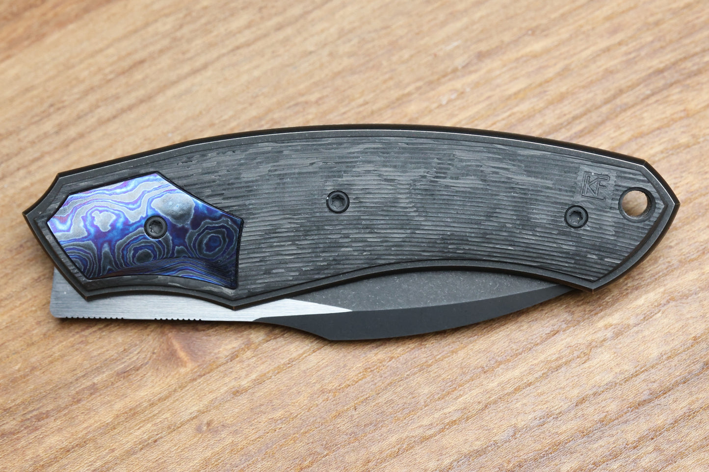 CUSTOM KNIFE FACTORY DAVLESS CARBON FIBER & ZIRCUTI W/ TWO TONE BLACKWASH S90V (PREOWNED)